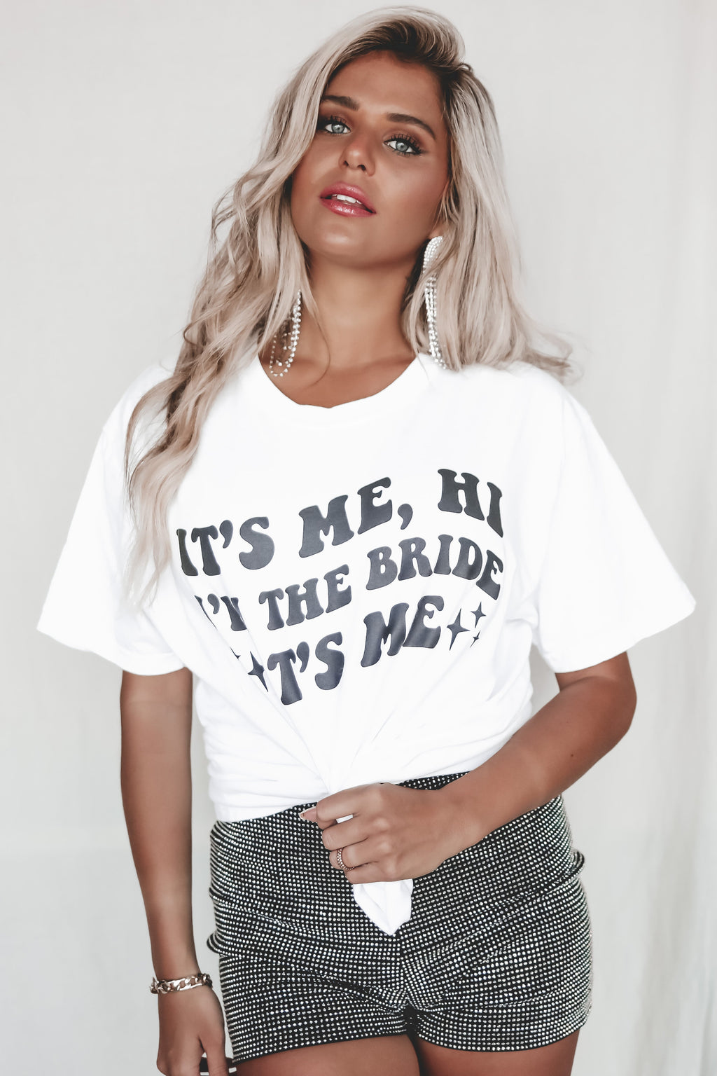 It's Me I'm The Bride Graphic Tee